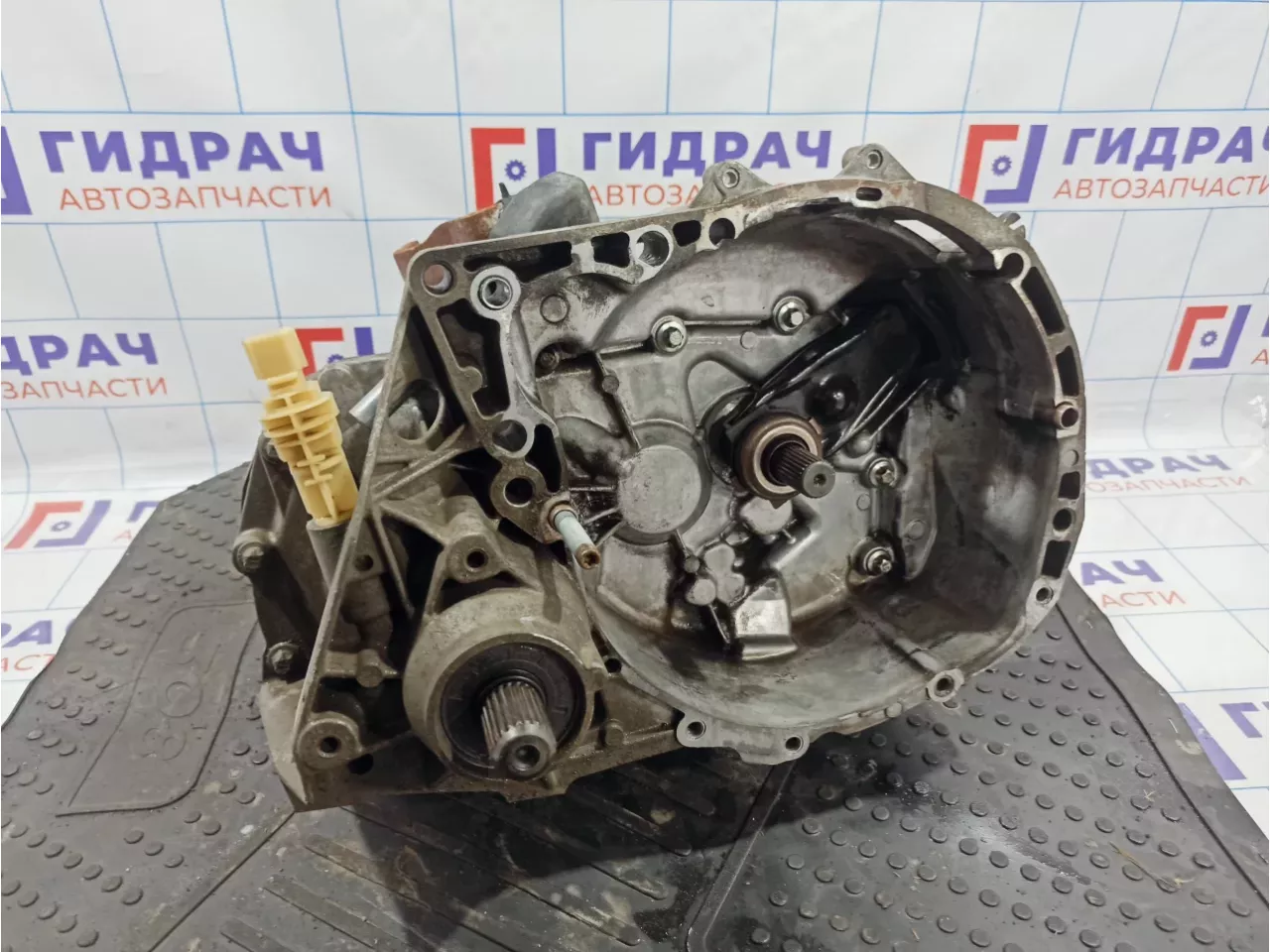 МКПП Nissan Almera (G15) 32010-01Q2H